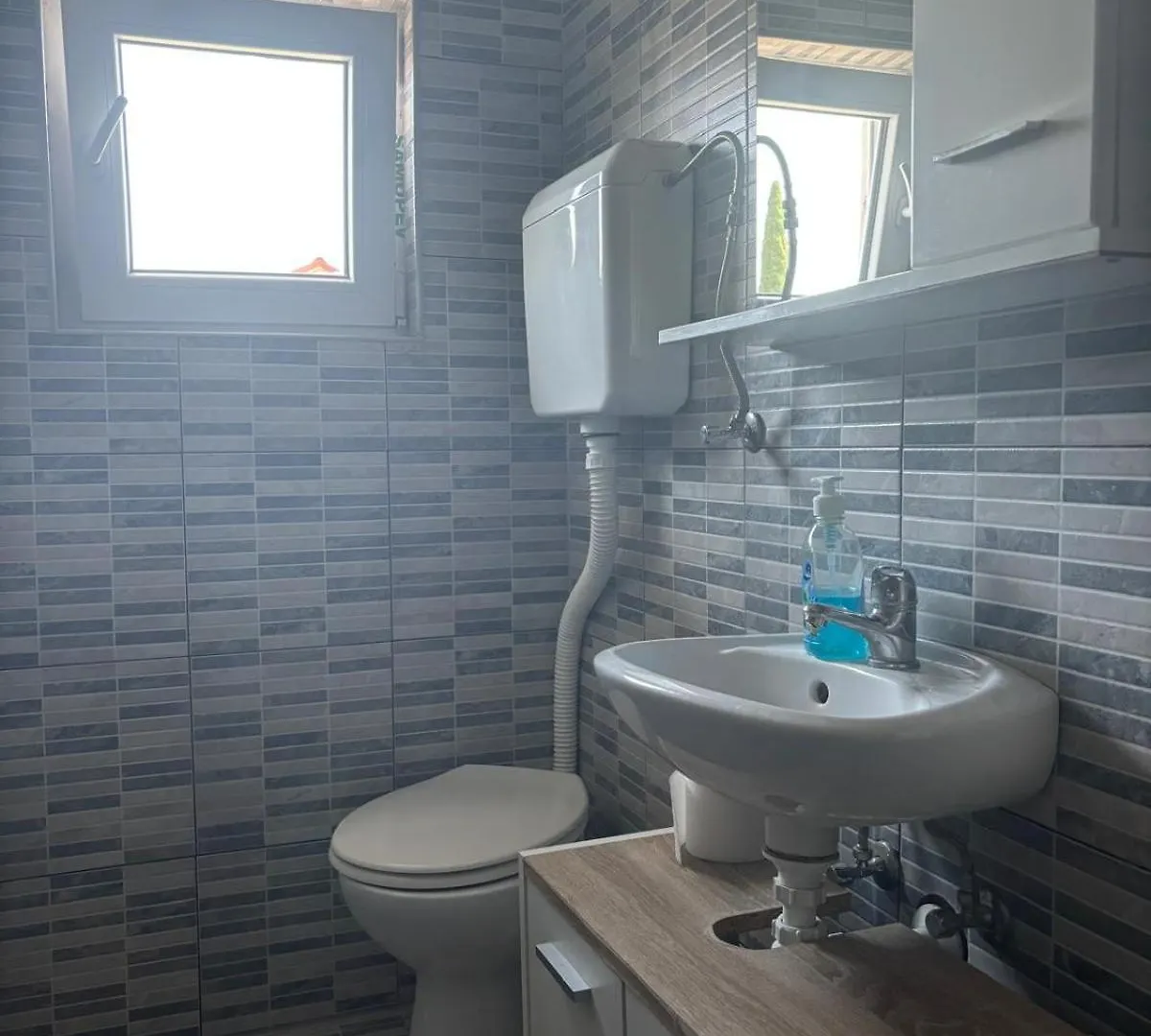 Apartmani Santek Ždrelac 0*,  Chorvatsko